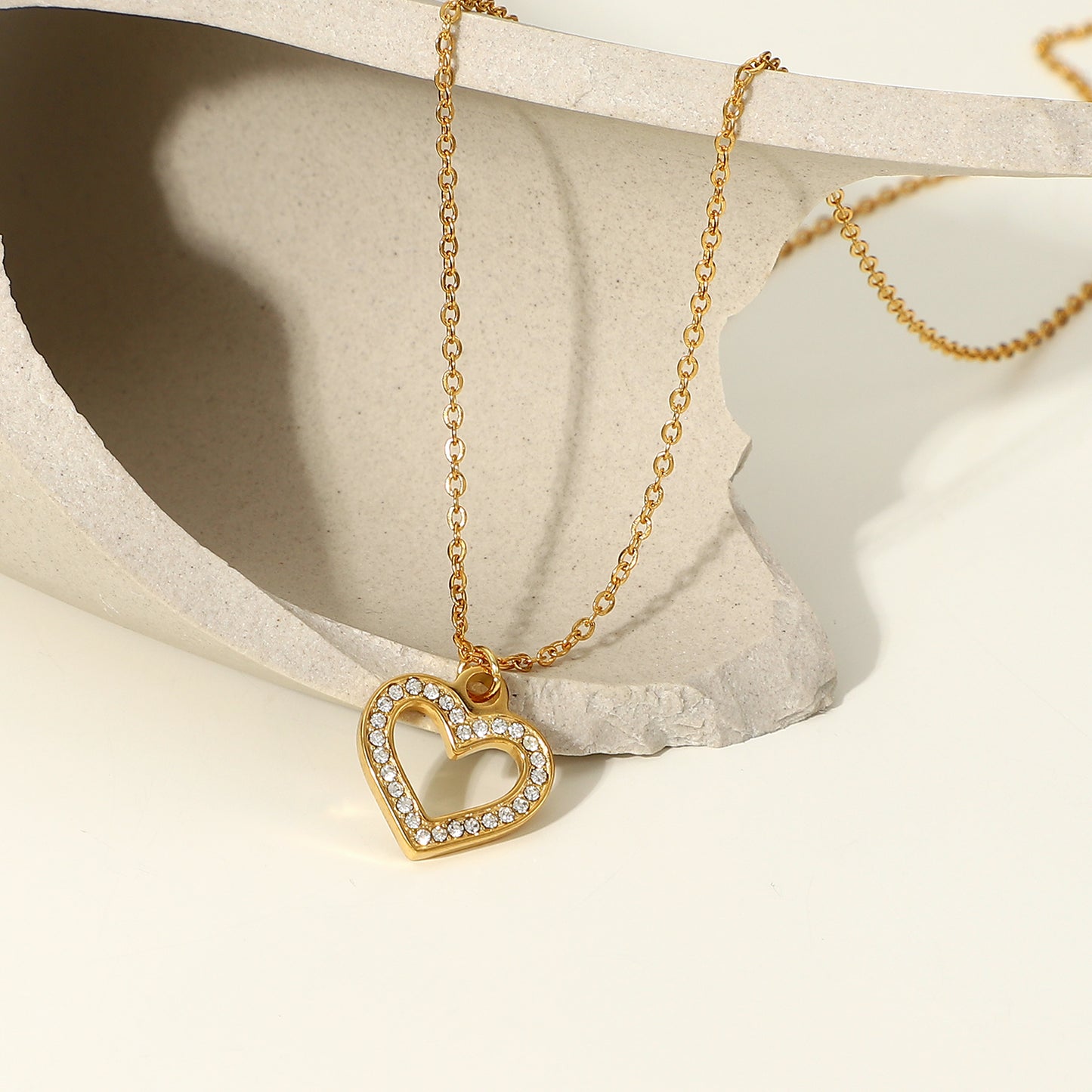 Alondra Heart Pendant