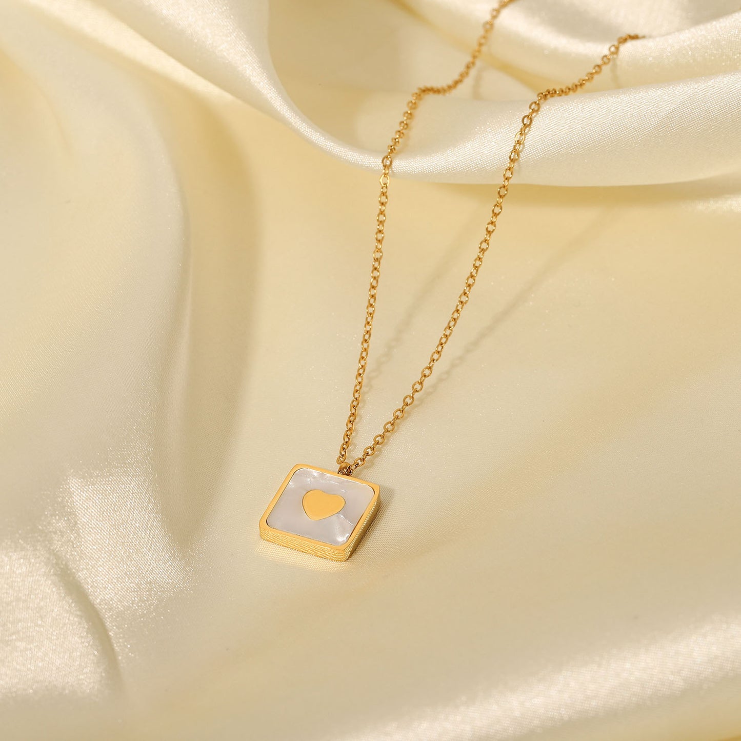 The Isabella Victoria Medallion — Isabella Collection