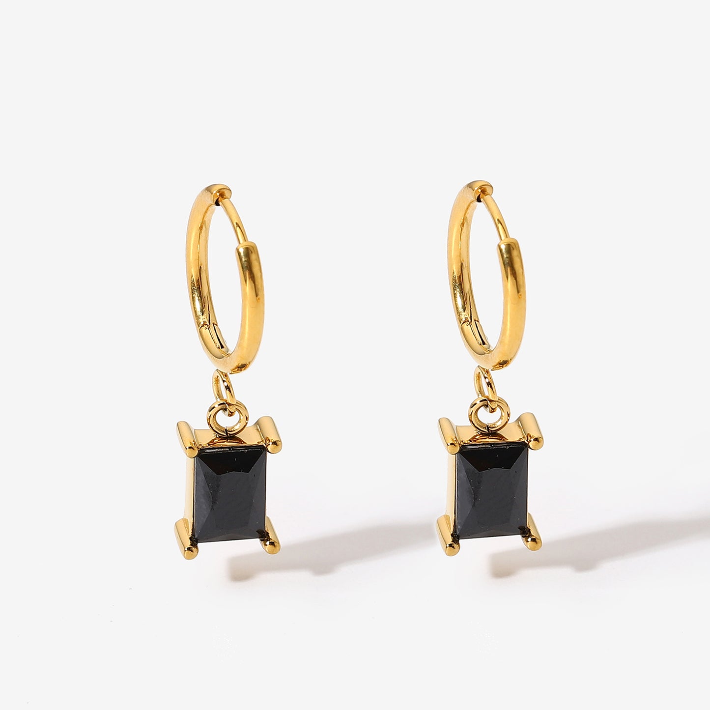 Isla Drop Earrings