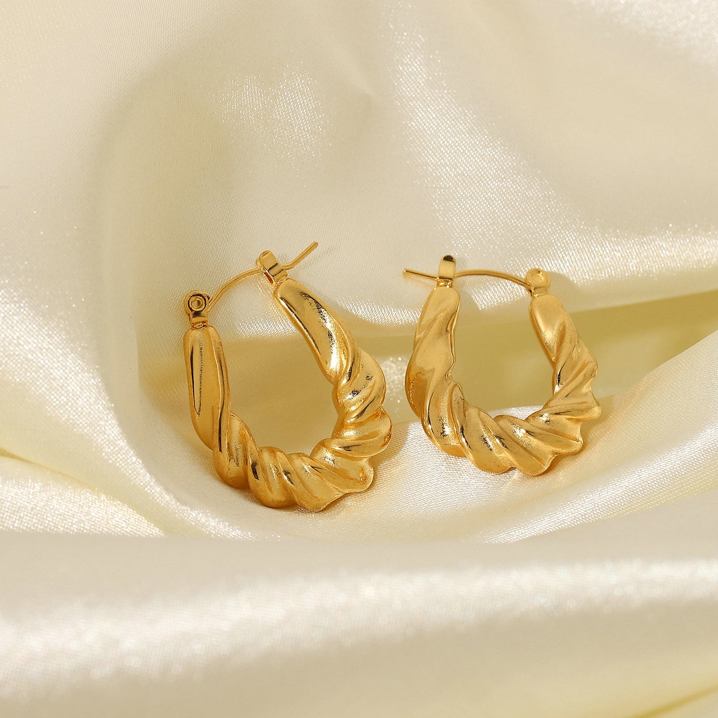 Antonella Hoop Earrings